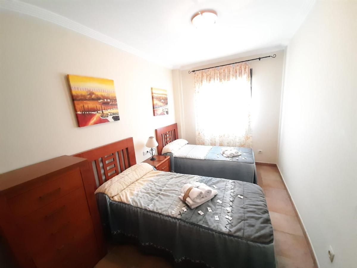 Apartamento 2 Dormitorios.Urb Playa Verde Isla Canela Extérieur photo