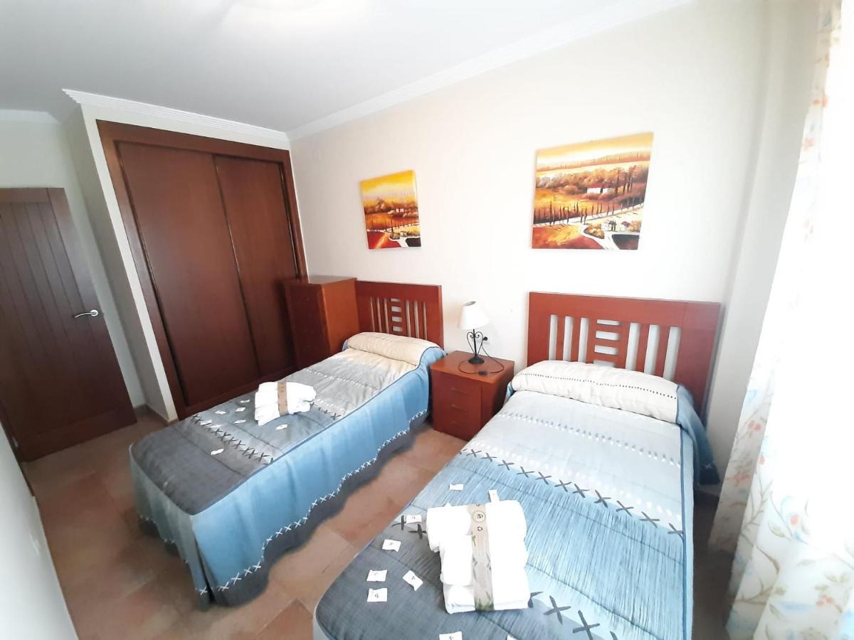 Apartamento 2 Dormitorios.Urb Playa Verde Isla Canela Extérieur photo